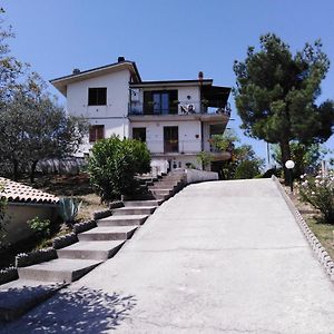 Dolce Risveglio Bed & Breakfast San Valentino in Abruzzo Citeriore Exterior photo