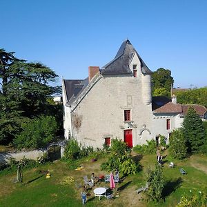 Le Manoir Des Roches Bed & Breakfast Saires Exterior photo