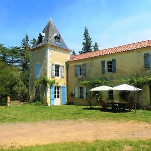 Presbytere D'Arpentian Bed & Breakfast Jegun Exterior photo