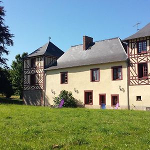 Le Manoir Des Arts Bed & Breakfast Saint-Samson-de-Bonfosse Exterior photo