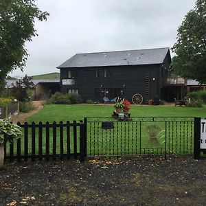 The Old Grain Store Bed & Breakfast Bed & Breakfast Pidley Exterior photo