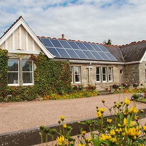 Vicarsford Lodge Guest House Leuchars Exterior photo