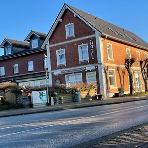 Hotel Frederikspark Norderstedt Exterior photo