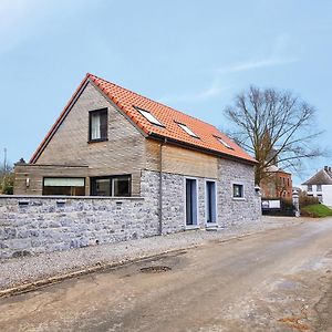 La Petite Maison Dans La Cour Bed & Breakfast Stave Exterior photo