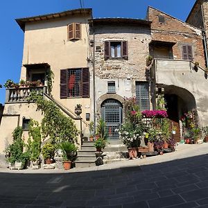 La Torretta Bed & Breakfast Orte Exterior photo