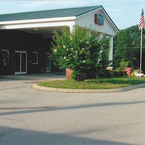 Deerfield Inn & Suites Greenbrier Exterior photo