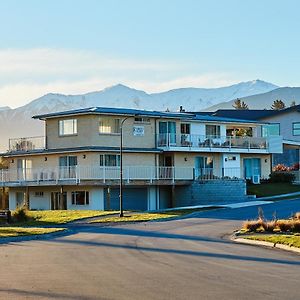 Kakatu Retreat Bed & Breakfast Bed & Breakfast Kaikoura Exterior photo