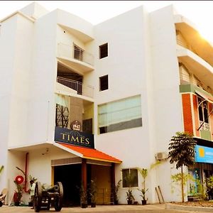 The Times Hotel Kochi Exterior photo