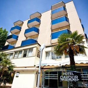 Hotel Cavour Cesenatico Exterior photo