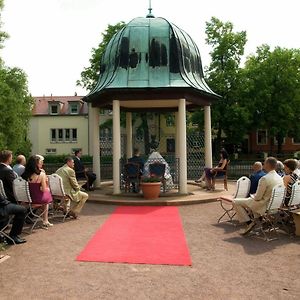 Kurpark Hotel Bad Lauchstaedt Exterior photo