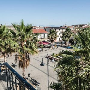 A' Piazzetta Appartamenti Marina di Schiavonea Exterior photo