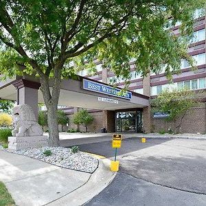 Causeway Bay Hotel Lansing Exterior photo