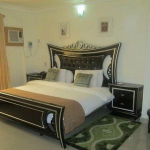 Room In Apartment - Ayalla Hotels Suites-Abuja Royal Suite Port Harcourt Exterior photo