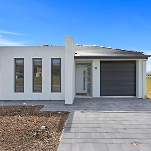 Putters Paradise 25-30 Troon Drive Villa Normanville Exterior photo