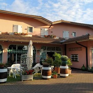 Hotel Ristorante Alla Campagna San Giovanni Lupatoto Exterior photo