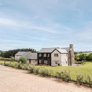 Pant Dafydd Goch Villa Glyn Ceiriog Exterior photo