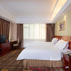 Vienna Hotel Dongguan Hou Street Wanda Plaza Exterior photo