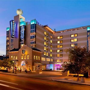 The Moonrise Hotel Saint Louis Exterior photo