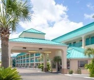 Days Inn By Wyndham Gulfport Exterior photo