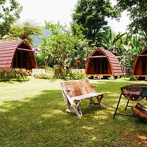 Oak Tree Bali Hotel Bedugul  Exterior photo