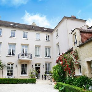 Clos Saint Martin Hotel Caen Exterior photo