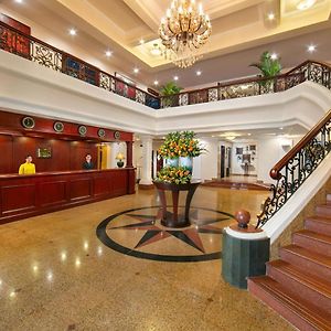 The Tray Hotel Hai Phong Exterior photo