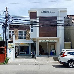 Leonila'S Travellers Inn Iloilo City Exterior photo