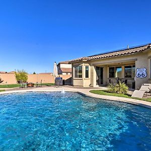 Goodyear Retreat With Pool, Fire Pit And Putting Green Villa Liberty Exterior photo