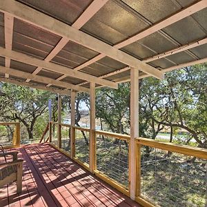 Riverfront Pipe Creek Home With Kayaks And Grill! Exterior photo