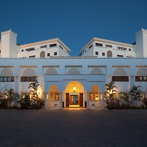 Lantana Galu Beach Hotel Diani Beach Exterior photo