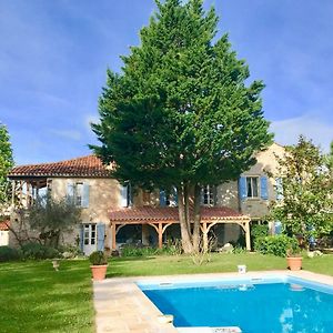 Le Relais Des Anges Bed & Breakfast Mercues Exterior photo