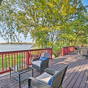 Lakefront Home With Game Room, Theater And Dock! Fox Lake Exterior photo