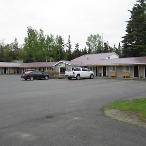 Scoodic Motel Saint Stephen Exterior photo