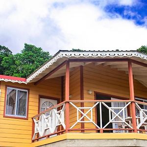 Simon Says Grand View Villa Soufriere Exterior photo