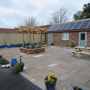 The Feed Room At Eastmoor Farm Bridlington Exterior photo