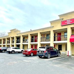 Red Carpet Inn Philadelphia Airport Lester Exterior photo