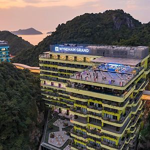 Flamingo Grand Cat Ba Resort Hai Phong Exterior photo