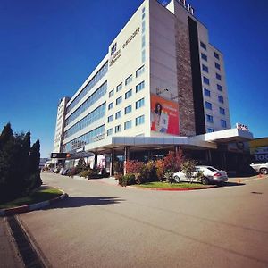 Hotel Elit Pernik Exterior photo