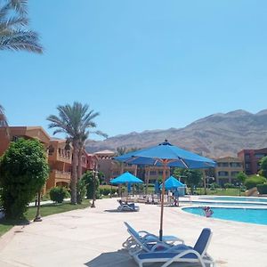 شاليه فاخر بالبانوراما بورتوسخنه للعائلات فقط Porto Sokhna Chalets Ain Sukhna Exterior photo