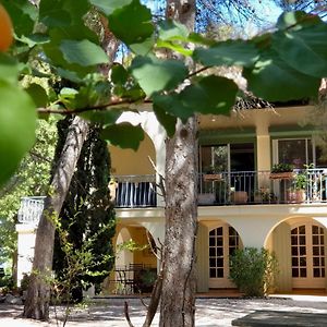 Le Laou Bed & Breakfast Mimet Exterior photo