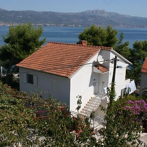 Apartments By The Sea Slatine, Ciovo - 6888 Trogir Exterior photo