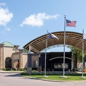 Best Western Fairmont Hotel Exterior photo