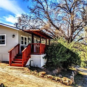 Falcon'S Chalet- Cabin Villa Santa Ysabel Exterior photo