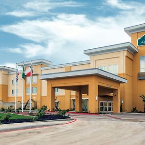 La Quinta By Wyndham Cotulla Hotel Exterior photo