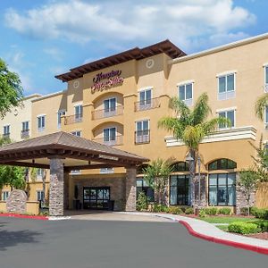 Hampton Inn & Suites Lodi Exterior photo