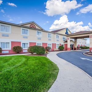 Best Western Nittany Inn Milroy Exterior photo