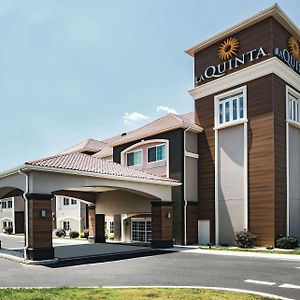 La Quinta By Wyndham Chambersburg Hotel Exterior photo