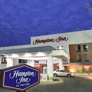 Hampton Inn Madison Exterior photo