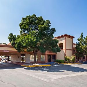 Best Western Executive Inn Hobbs Exterior photo