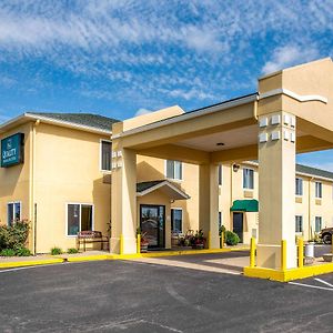 Quality Inn & Suites Brandenburg - Fort Knox Exterior photo